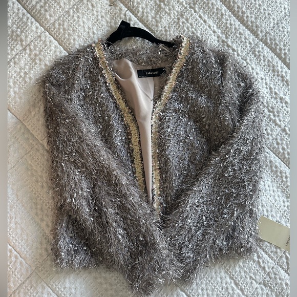 Zara Jackets & Blazers - Zara SZ S Long Sleeved Sweater